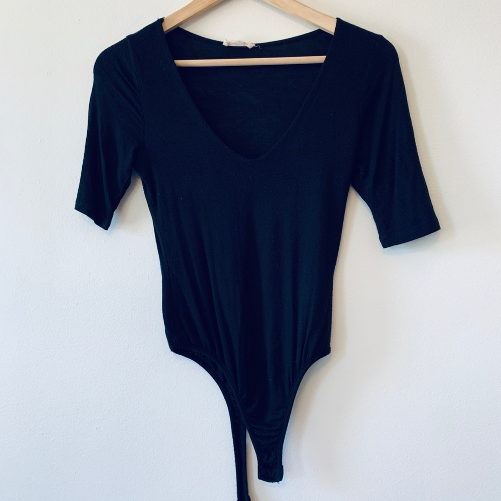 Black v-neck body suit